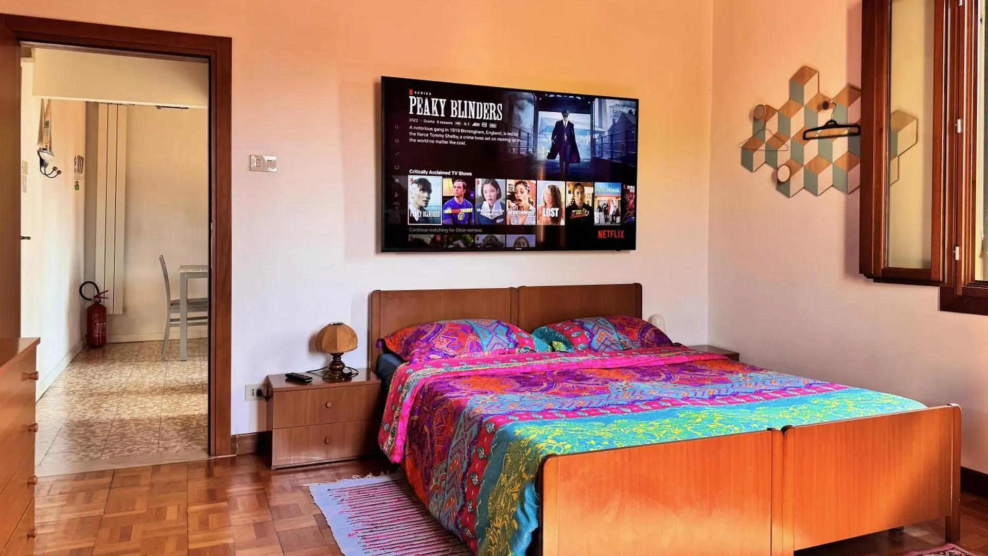Luce Fantasia E Tv 70P A 2 Minuti Dalla Spiaggia Lido di Venezia Italy