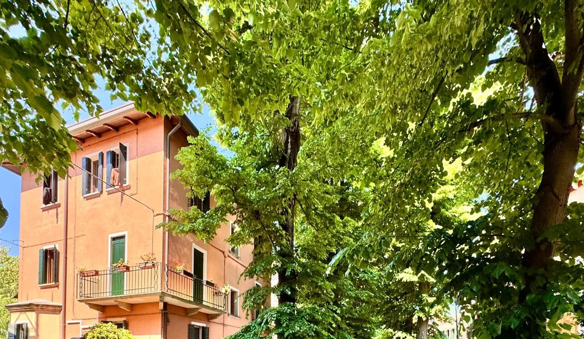 Apartment Luce Fantasia E Tv 70P A 2 Minuti Dalla Spiaggia Lido di Venezia
